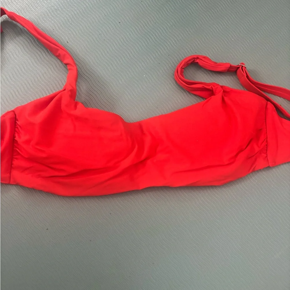 athleta Vibrant orange Bikini Top size 32 D/DD - Picture 1 of 6